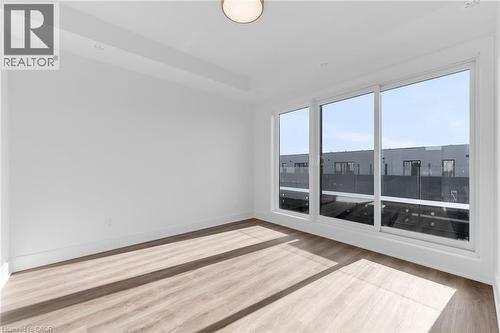 166 Everett Common, St. Catharines, ON - Indoor Photo Showing Other Room