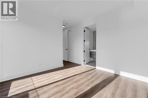 166 Everett Common, St. Catharines, ON - Indoor Photo Showing Other Room