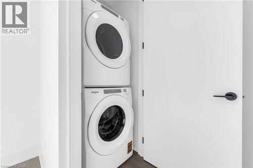 132 Everett Common, St. Catharines, ON - Indoor Photo Showing Laundry Room