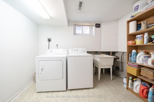 2002 Ingledale Road, Mississauga, ON - Indoor Photo Showing Laundry Room
