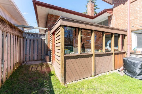 2002 Ingledale Road, Mississauga, ON - Outdoor With Exterior