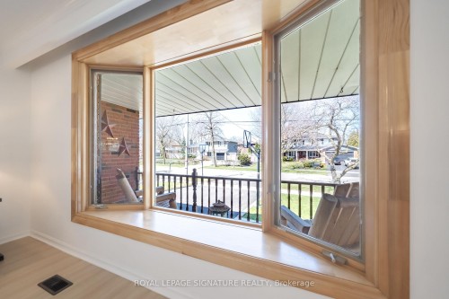 2002 Ingledale Road, Mississauga, ON - Indoor Photo Showing Other Room