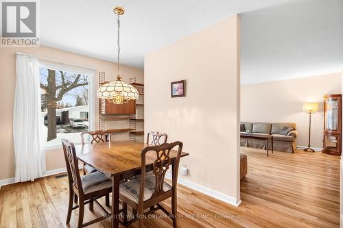 2422 Magnus Avenue, Ottawa, ON - Indoor Photo Showing Dining Room