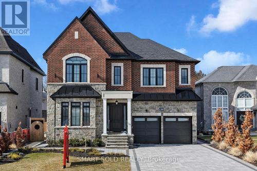 20 DUNN DRIVE  Richmond Hill, ON L4E 3H8