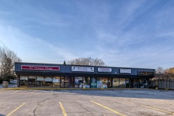 570  - 610 Boul. Cartier O. Laval (Laval-Des-Rapides), QC H7V 3X4