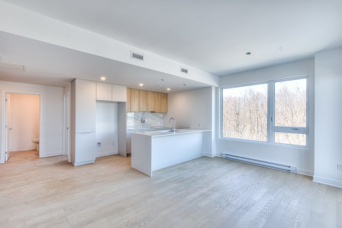 612-425 Boul. des Anciens-Combattants  Sainte-Anne-De-Bellevue, QC H9X 0B9