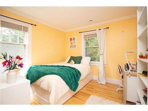 64 Centennial Rd, Hampton, NB 