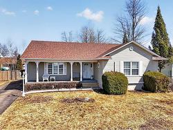 185 Twin Oaks DR  Moncton, NB E1G 4W4