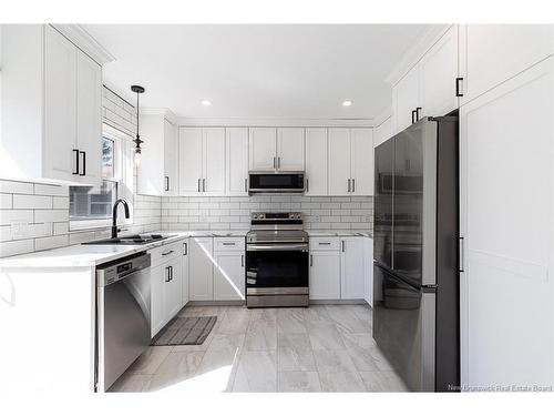 18 Simpson, Riverview, NB 