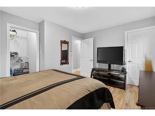 78 Mathilde St, Dieppe, NB 