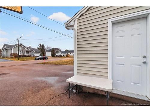 78 Mathilde St, Dieppe, NB 