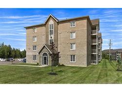 402-65 Diamond Head CRT Moncton, NB E1G 0V6