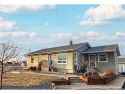 367 Rue de l'Île Caraquet, NB E1W 1B4