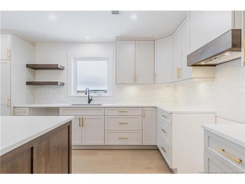 242 Gilridge Dr, Douglas, NB 