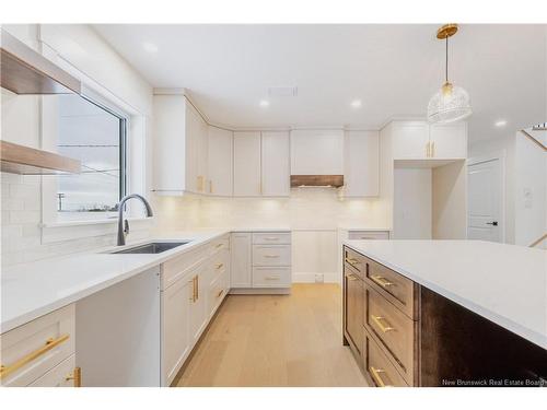 242 Gilridge Dr, Douglas, NB 