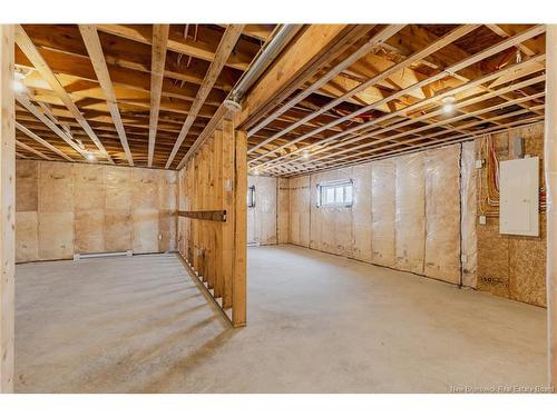 242 Gilridge Dr, Douglas, NB 
