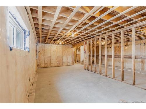 242 Gilridge Dr, Douglas, NB 