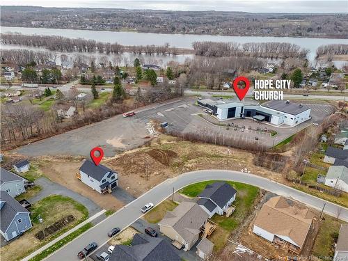 242 Gilridge Dr, Douglas, NB 