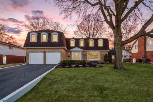 Front of Structure - 187 Av. Centennial, Beaconsfield, QC - Outdoor With Facade