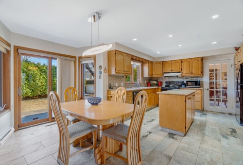 Kitchen - 187 Av. Centennial, Beaconsfield, QC - Indoor