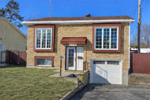 3660 Rue Isabelle  Laval (Fabreville), QC H7P 4Z6