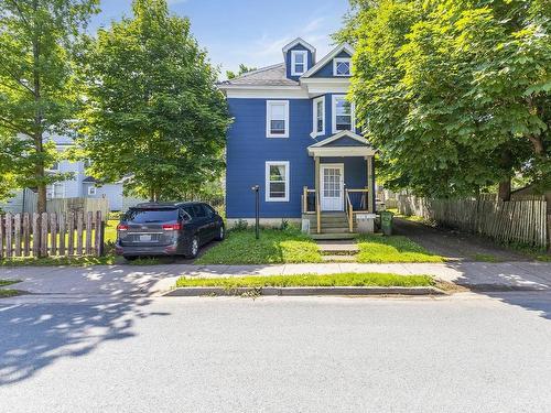 12 Alice Street  Truro, NS B2N 2M5