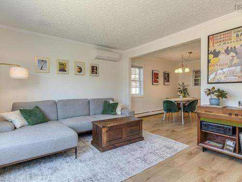 18 Devon Crescent, Halifax, NS 