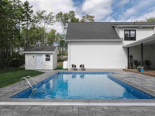 48 Heatherton Crescent, Fall River, NS 