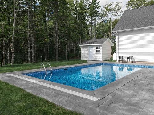 48 Heatherton Crescent, Fall River, NS 