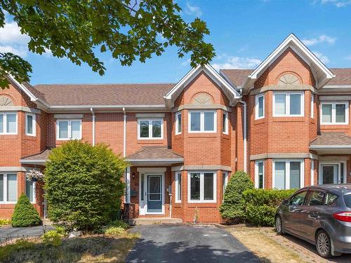 34 Trailwood Place  Halifax, NS B3M 3Y1