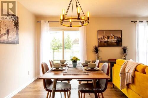 407 Rittenhouse Road, Kitchener, ON - Indoor Photo Showing Dining Room