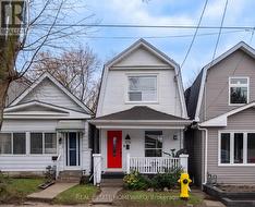 146 GLEDHILL AVENUE Toronto, ON M4C 5L1