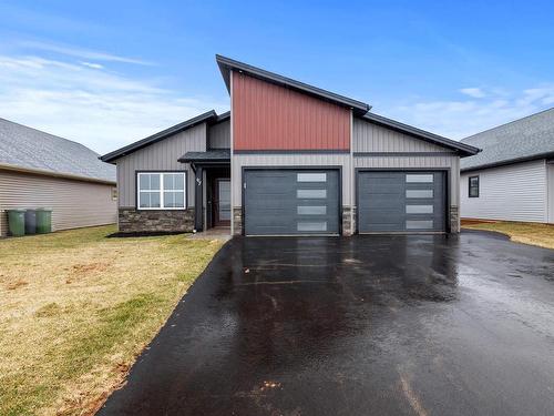 67 Alice Avenue  Charlottetown, PE C1C 0V4