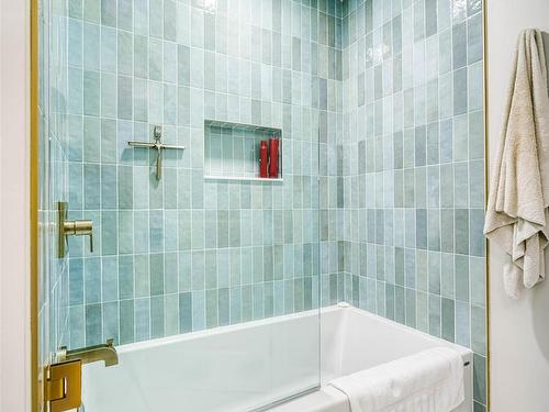 22 Nottingham Lane, Fall River, NS 