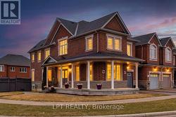 38 PACFIC RIM COURT  Richmond Hill, ON L4E 0W8