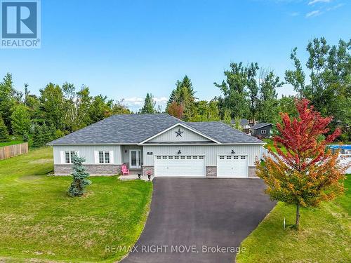 15 KEYZER DRIVE  Oro-Medonte, ON L3V 8N7