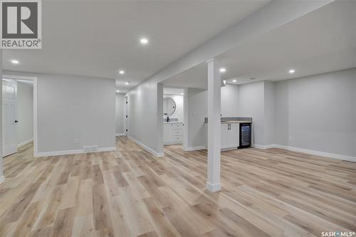 1017 Mcmillan Avenue, Saskatoon, SK - Indoor