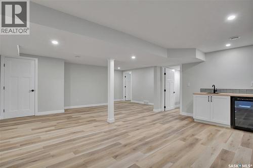 1017 Mcmillan Avenue, Saskatoon, SK - Indoor