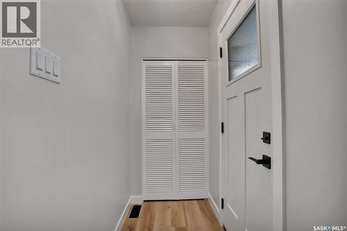 1017 Mcmillan Avenue, Saskatoon, SK - Indoor Photo Showing Other Room