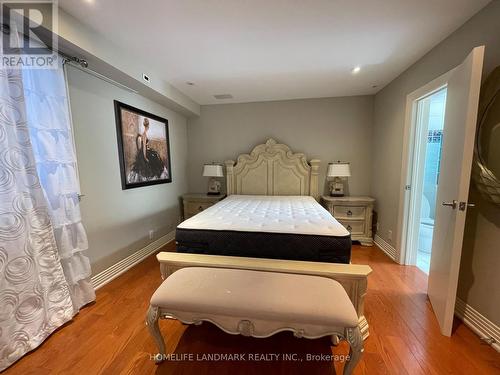 35 Gardiner Road E, Toronto, ON - Indoor Photo Showing Bedroom