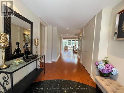 35 Gardiner Road E, Toronto, ON - Indoor Photo Showing Other Room