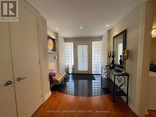 35 Gardiner Road E, Toronto, ON - Indoor Photo Showing Other Room