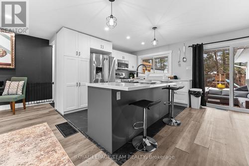 25 Frontenac Crescent, Deep River, ON - Indoor Photo Showing Kitchen