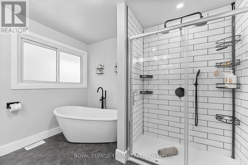 25 Frontenac Crescent, Deep River, ON - Indoor Photo Showing Bathroom