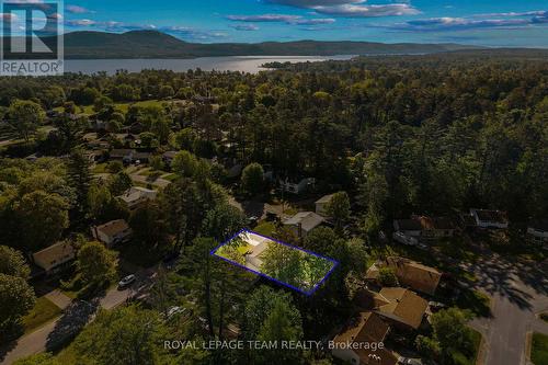 25 Frontenac Crescent, Deep River, ON 