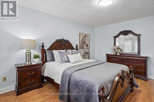 148 Adele Crescent, Oshawa, ON - Indoor Photo Showing Bedroom