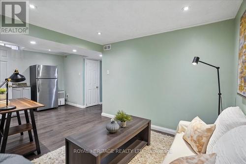 148 Adele Crescent, Oshawa, ON - Indoor