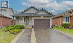 431 LAUSANNE Crescent  Waterloo, ON N2T 2X6