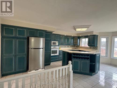 21 MCCANN CRESCENT , Madoc, Ontario K0K 1Y0 5