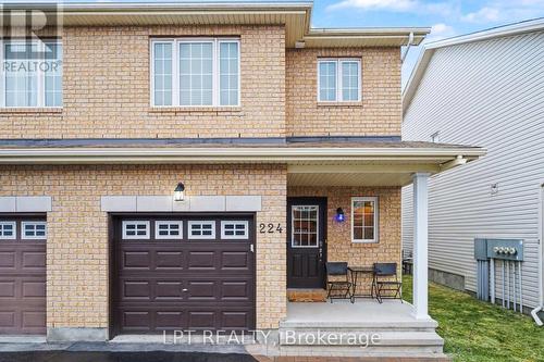 224 LAMPLIGHTERS DRIVE  Ottawa, ON K2J 0K7